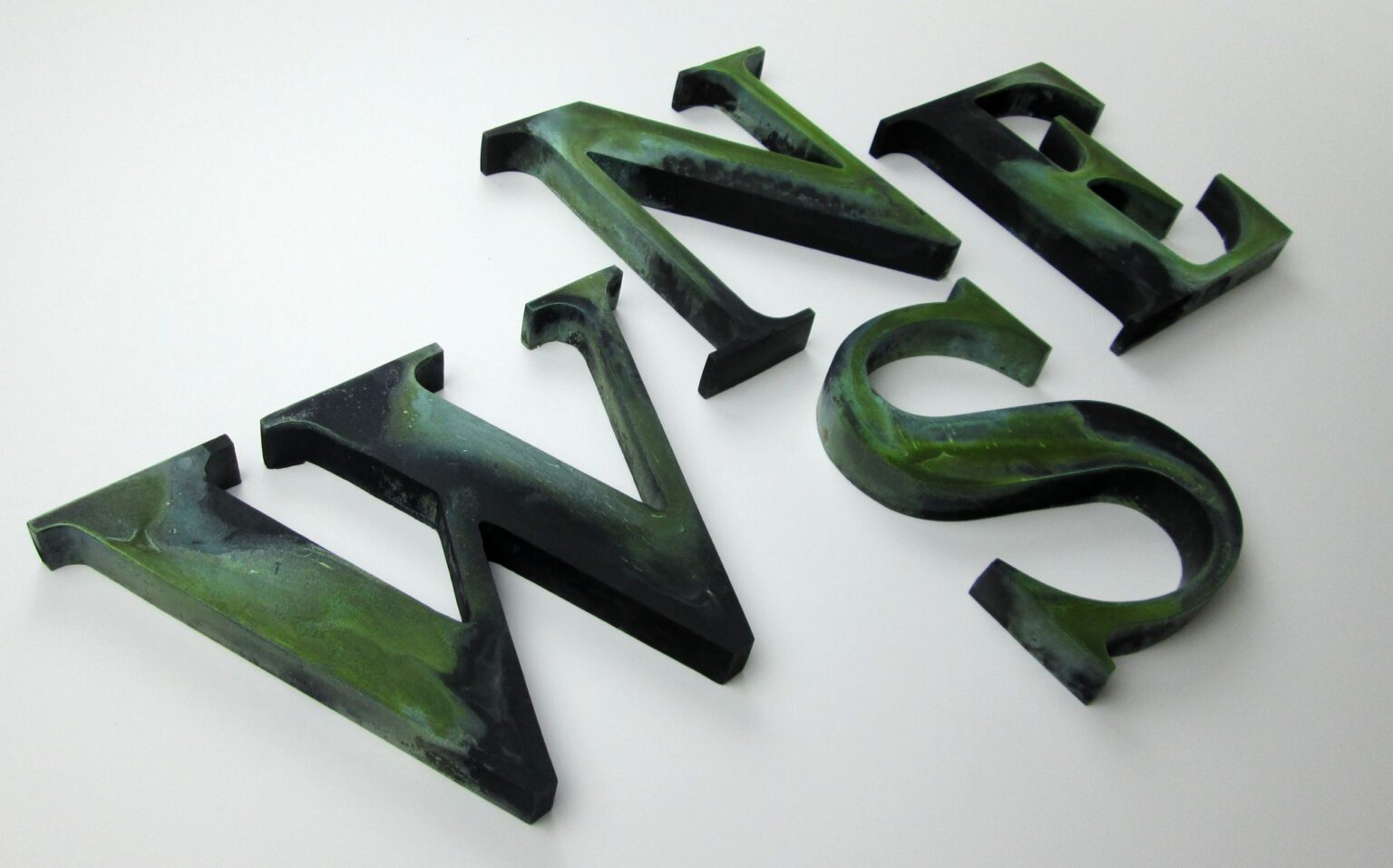 BRONZE LETTERS CAST BRONZE LETTERS